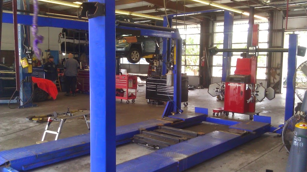 Knorrs Car Care Center | 1526 US-19 ALT, Holiday, FL 34691, USA | Phone: (727) 939-0904