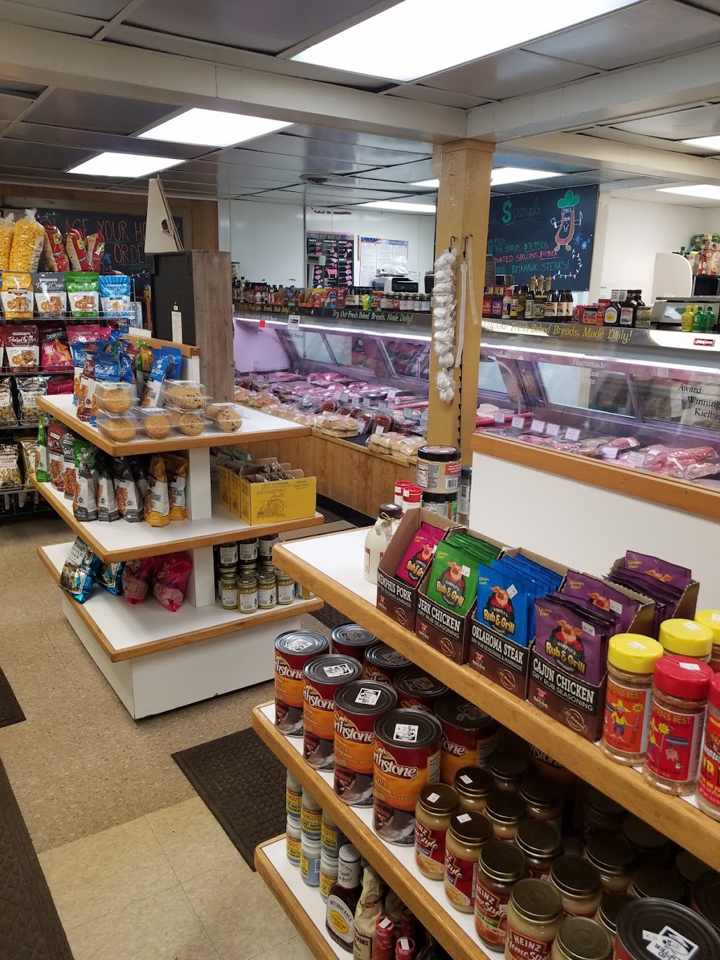 Howard's Meats Bakery & Deli, 8078 Secor Rd, Lambertville, MI 48144, USA