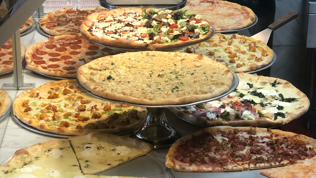 Di Meos Pizzeria | 1663 Crofton Center, Crofton, MD 21114 | Phone: (410) 721-1501