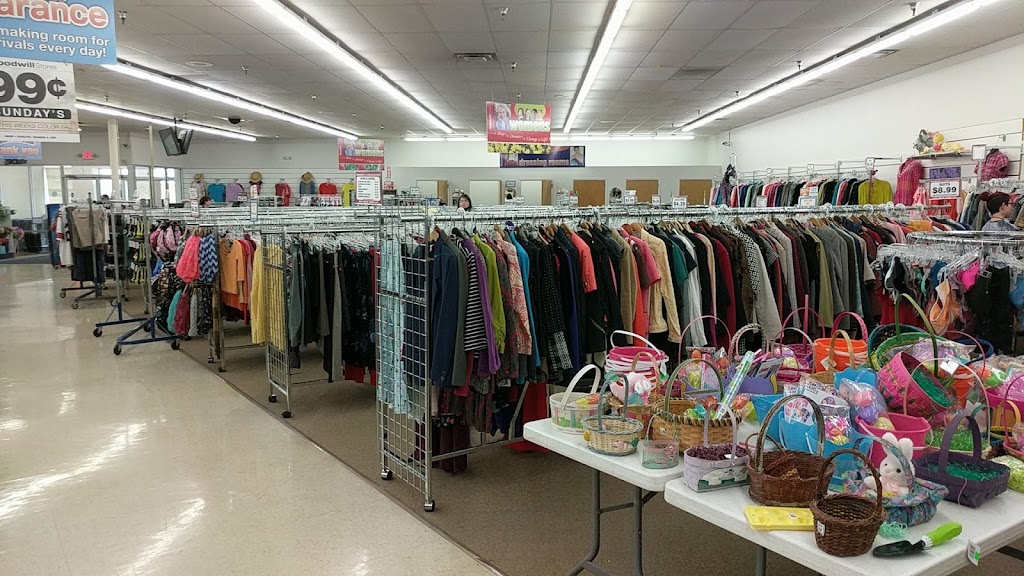 Goodwill | 1040 Patterson Rd, Dayton, OH 45420, USA | Phone: (937) 252-9835