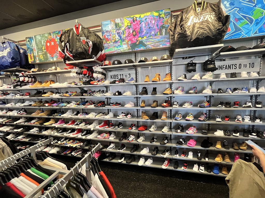 DTLR | 1008 Raleigh Blvd, Raleigh, NC 27610, USA | Phone: (984) 205-9958