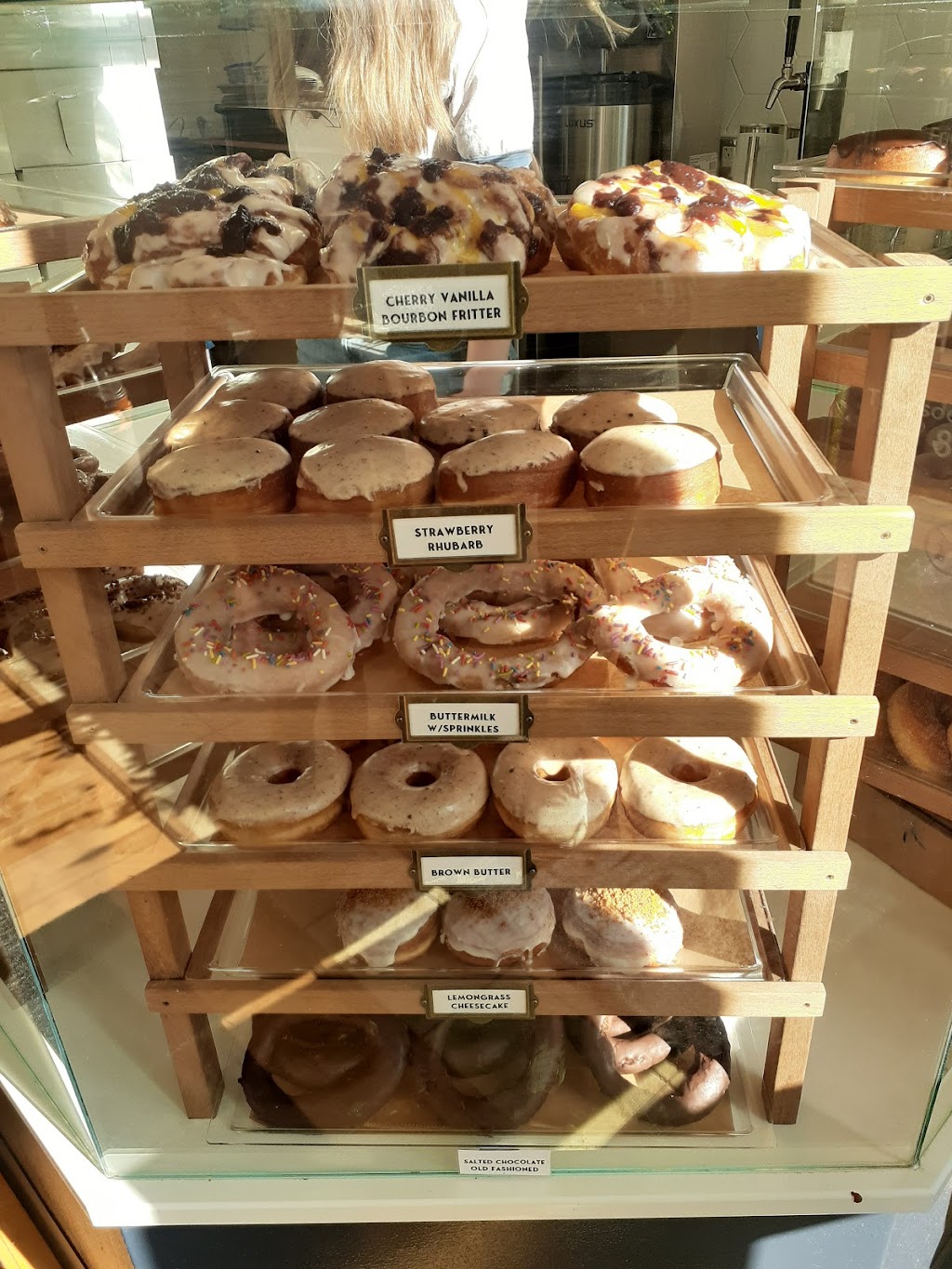 Donut monster | 5169 N Elkhart Ave, Whitefish Bay, WI 53217, USA | Phone: (414) 988-2910