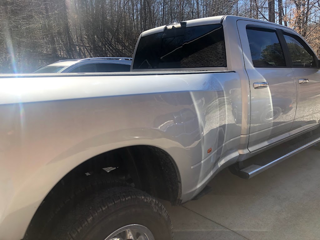 Pro Touch Paintless Dent Repair | 9761 US-25, Corbin, KY 40701, USA | Phone: (606) 622-0227