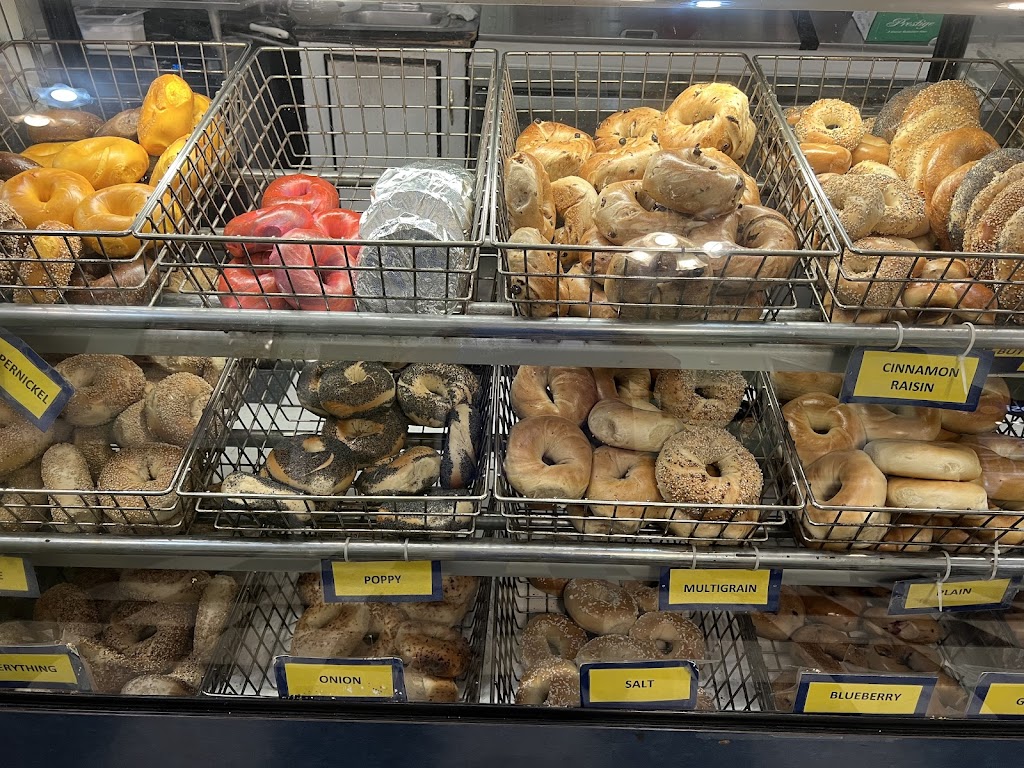 Bagel Town Cafe | 1614 Union Valley Rd # F, West Milford, NJ 07480, USA | Phone: (973) 657-0161