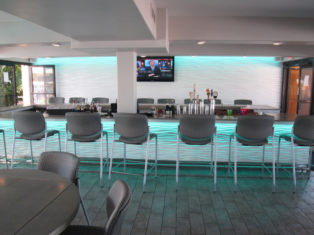 WAVES Beach Front Cafe | 10650 Gulf Blvd, Treasure Island, FL 33706, USA | Phone: (727) 360-5531