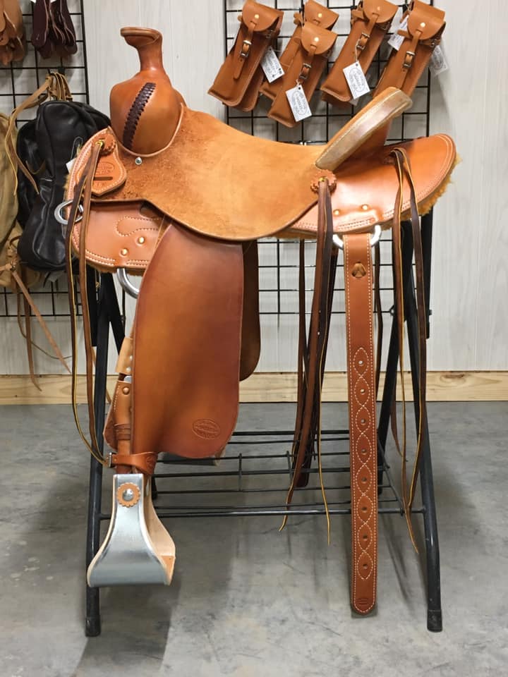 DW Dixon Saddles | 430900 E 200 Rd, Vinita, OK 74301, USA | Phone: (918) 323-4400