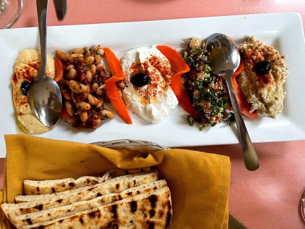 Bosphorus Mediterranean Cuisine | 7600 Forbes Ave, Pittsburgh, PA 15221, USA | Phone: (412) 727-6220