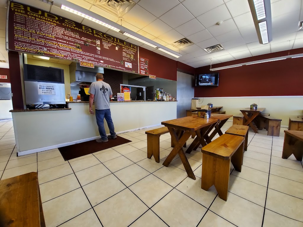 Buds Broiler | 1831 Manhattan Blvd, Harvey, LA 70058, USA | Phone: (504) 374-9919