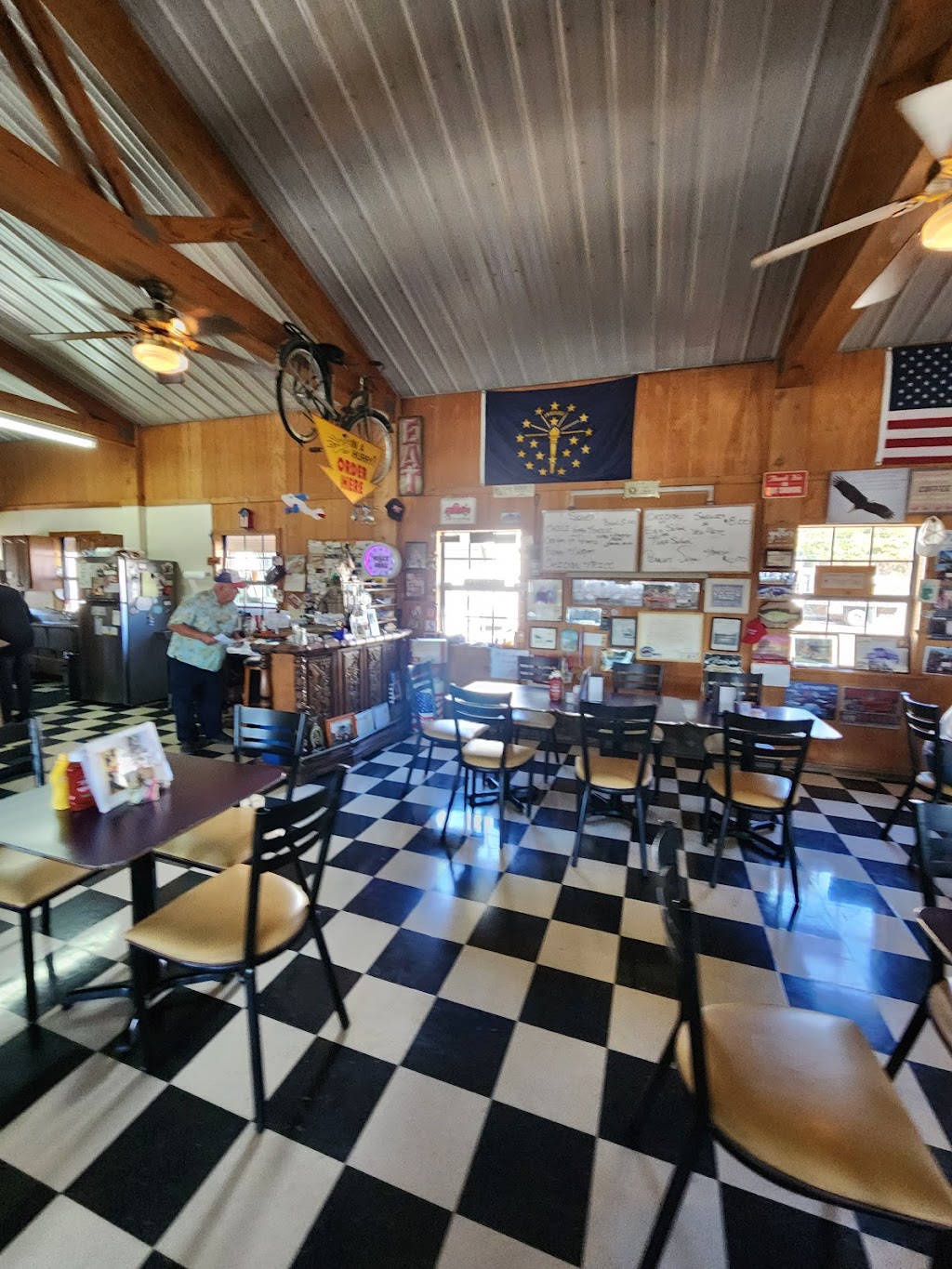 Wills Grill | 460 Craig Ave, Greendale, IN 47025, USA | Phone: (812) 537-1074