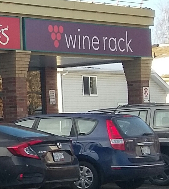 Wine Rack | 609 S Pelham Rd, Welland, ON L3C 3C7, Canada | Phone: (905) 714-0245