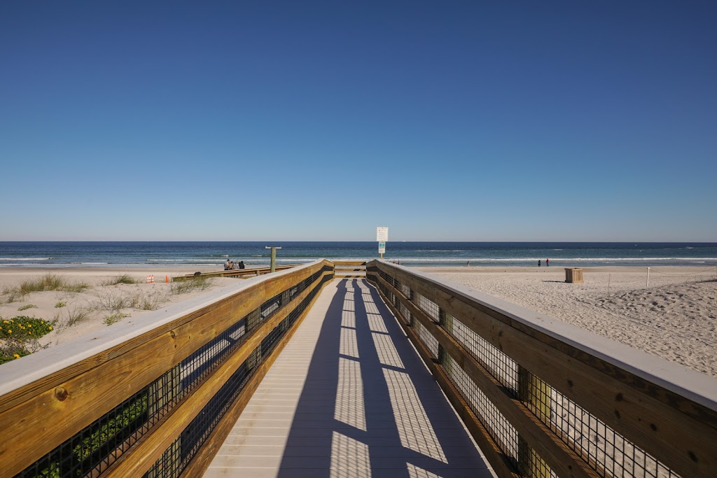 Jacksonville Beach Lifeguard Station | 2 Ocean Front N, Jacksonville Beach, FL 32250, USA | Phone: (904) 270-1685