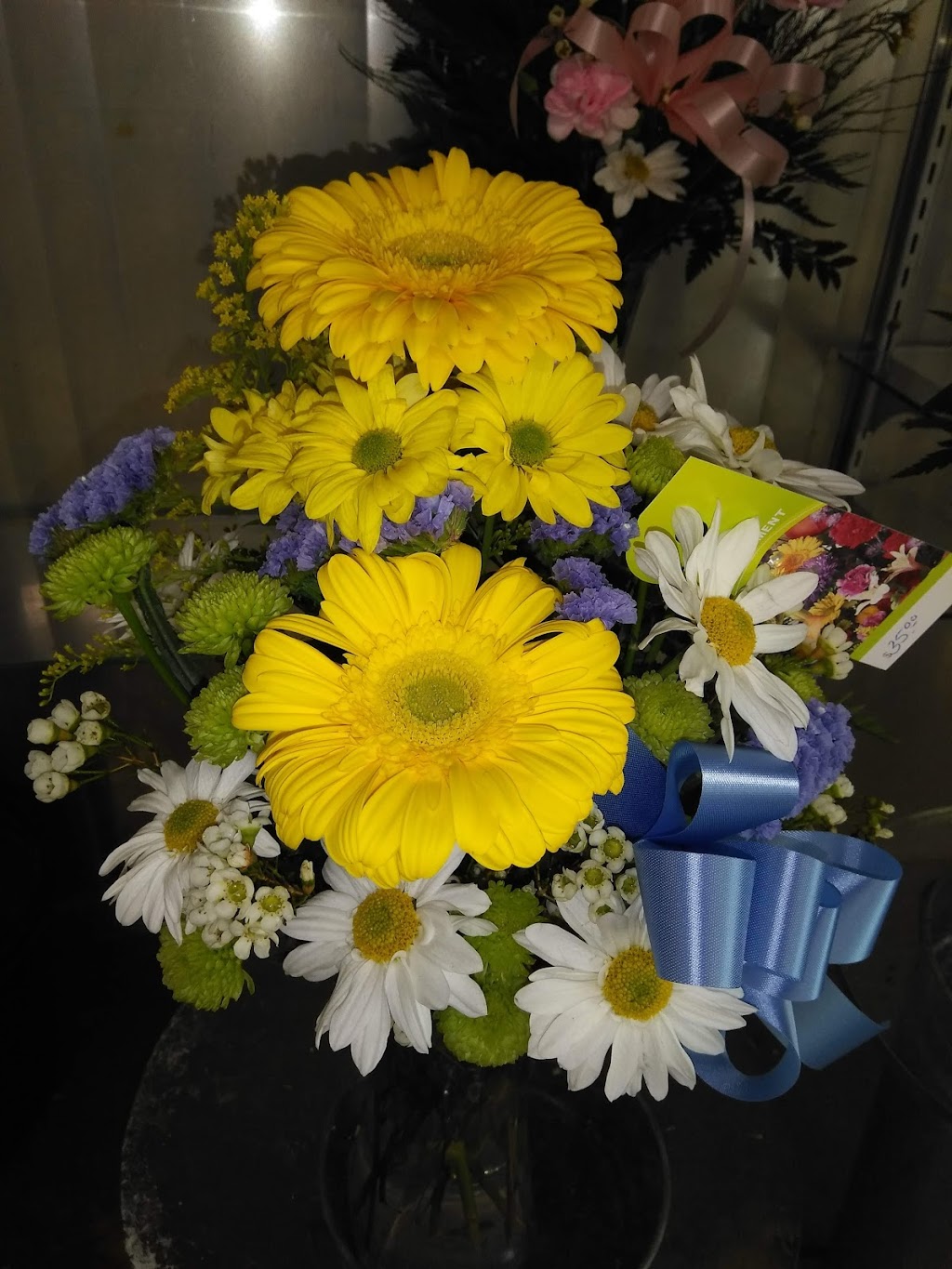 Nichols Florist | 8620 Sierra Ave, Fontana, CA 92335, USA | Phone: (909) 822-0634