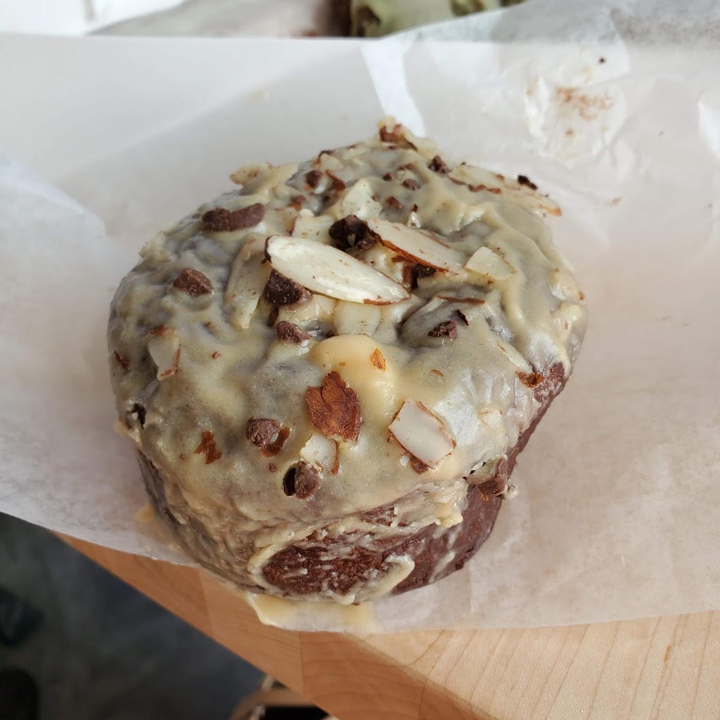 Strange Donuts | 2323 Plum St, Edwardsville, IL 62025, USA | Phone: (618) 650-9049