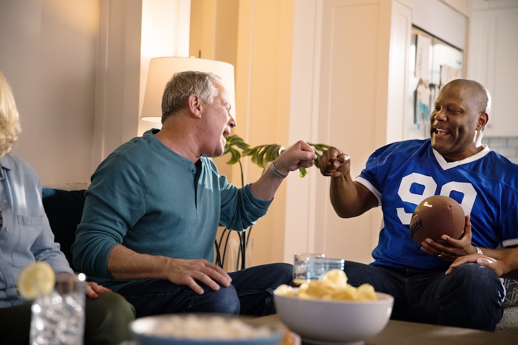 Farmers Insurance | 1120 CA-1 # E, Huntington Beach, CA 92648, USA | Phone: (714) 374-0355