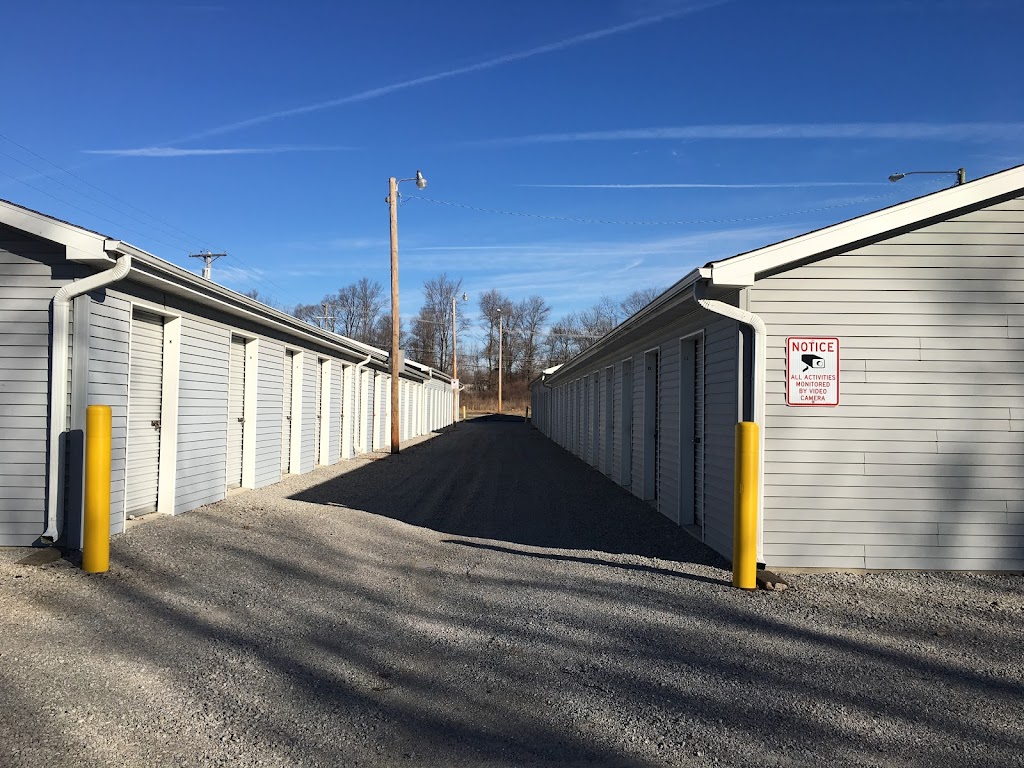 Diederich Self Storage | 400 W King St, Garrett, IN 46738, USA | Phone: (260) 357-4951