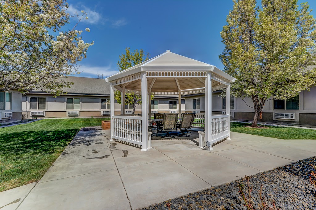 Grace Assisted Living - Meridian | 1960 N Lakes Pl, Meridian, ID 83646, USA | Phone: (208) 884-8080