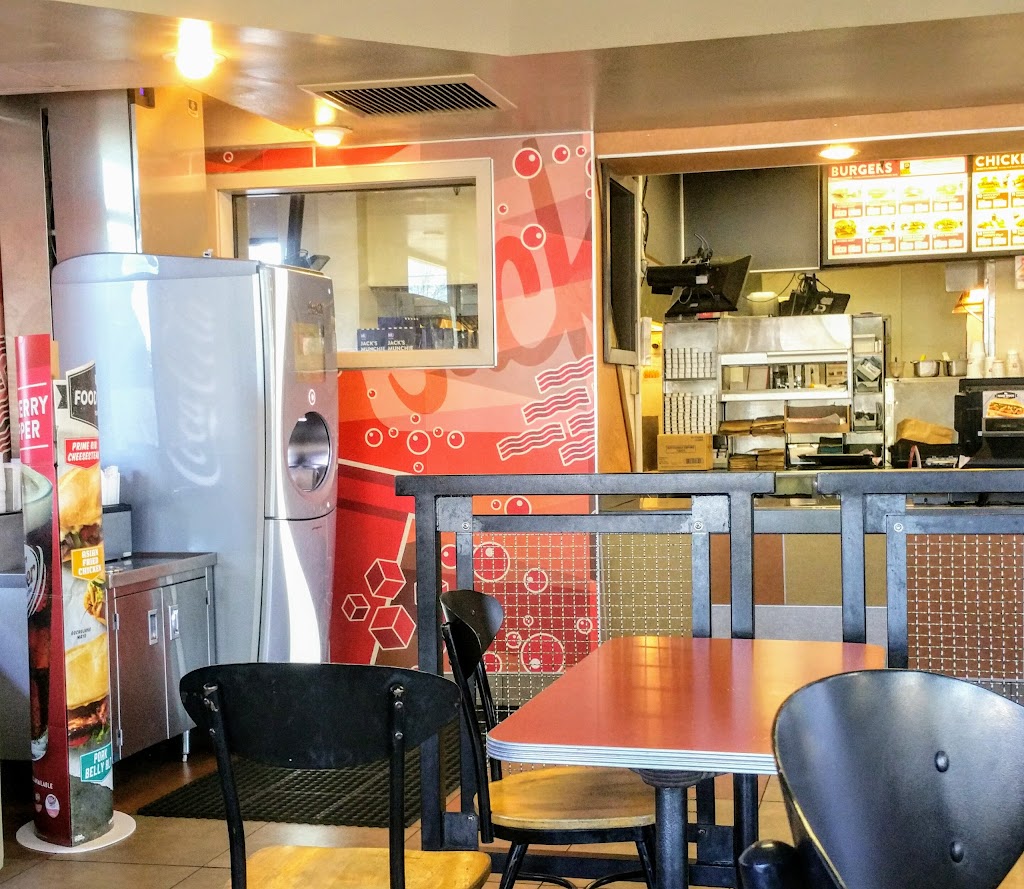 Jack in the Box | 1010 W Pacific Coast Hwy, Wilmington, CA 90744, USA | Phone: (310) 835-5308