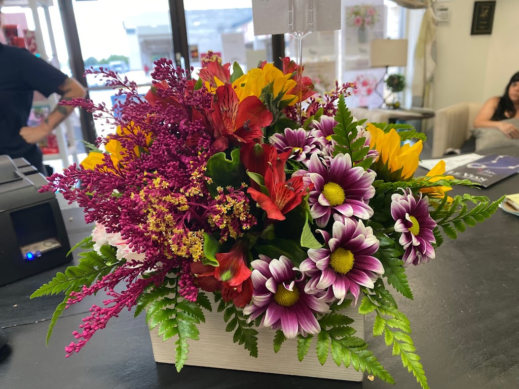 Accent Florist | 1677 N Expy, Griffin, GA 30223, USA | Phone: (770) 229-1289