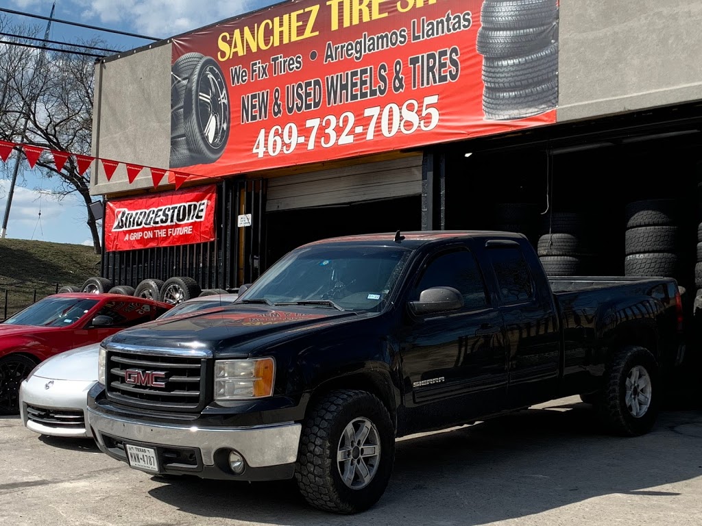 Sanchez tires shop in 1015 W Ledbetter Dr, Dallas, TX 75224, USA