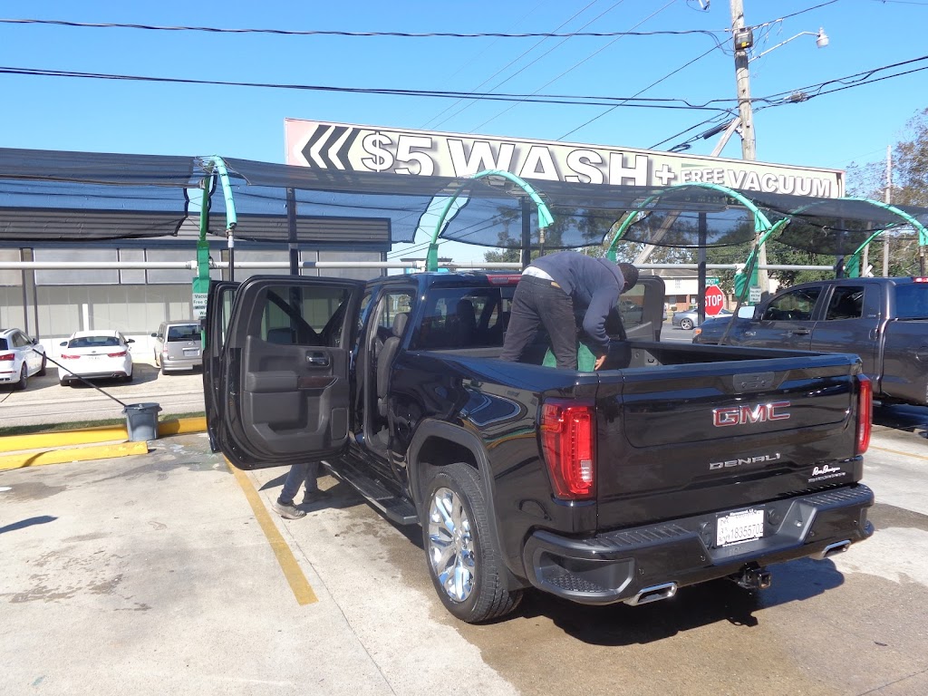 Four Seasons Car Wash & Oil | 8220 LA-23, Belle Chasse, LA 70037, USA | Phone: (504) 391-3119