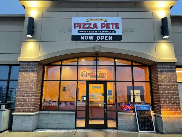 Pizza Pete- Frankfort | 19860 S Harlem Ave, Frankfort, IL 60423 | Phone: (815) 806-8300