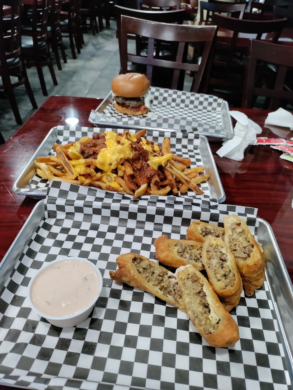 Chicagos Best Burgers | 19255 N Dale Mabry Hwy, Lutz, FL 33548, USA | Phone: (813) 803-3639