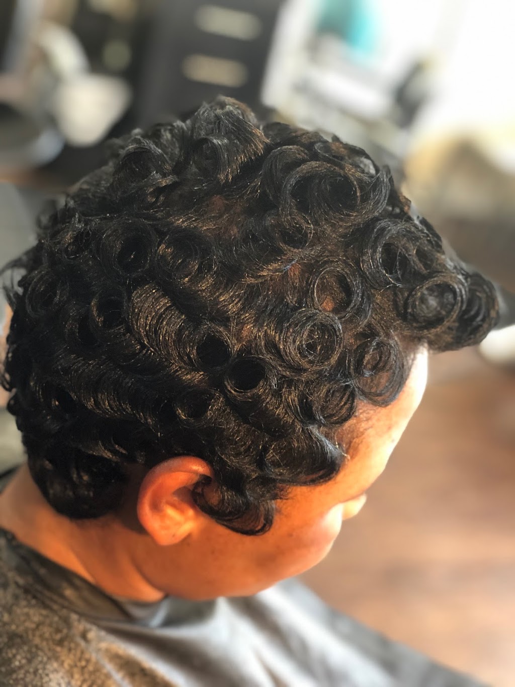 Hair Priority Barber & Beauty | 8708 Goodfellow Blvd, St. Louis, MO 63147, USA | Phone: (314) 546-9816