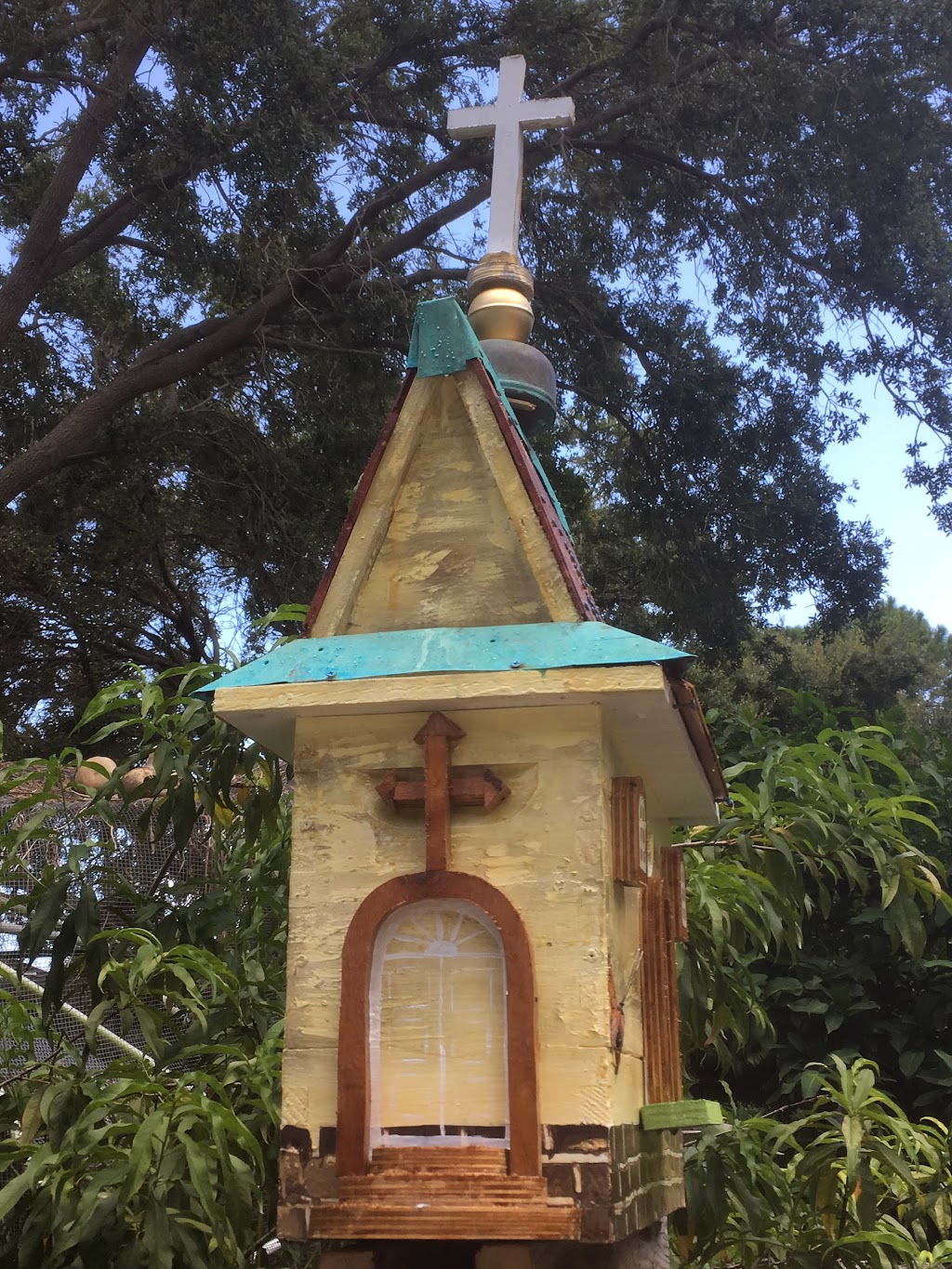 Florida Bee Investigator | 6207 32nd Ave E, Bradenton, FL 34208, USA | Phone: (941) 201-9378