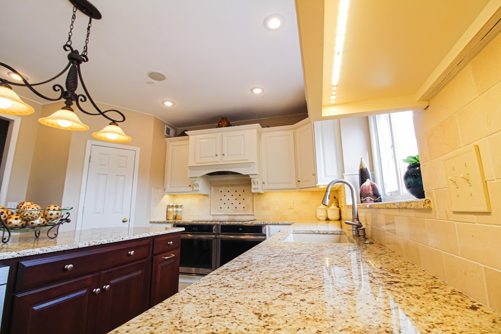 Midwest Kitchens, LLC | 11647 W 83rd Terrace, Lenexa, KS 66214, USA | Phone: (913) 492-3005