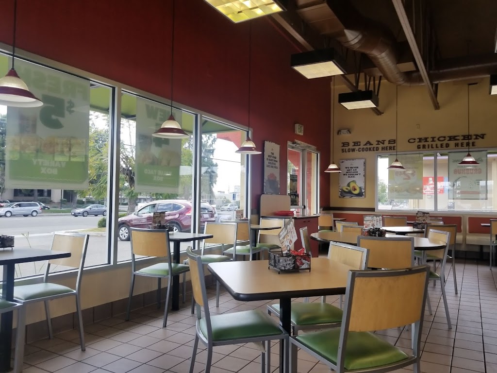 Del Taco | 34289 E Pacific Coast Hwy, Dana Point, CA 92629, USA | Phone: (949) 661-7544