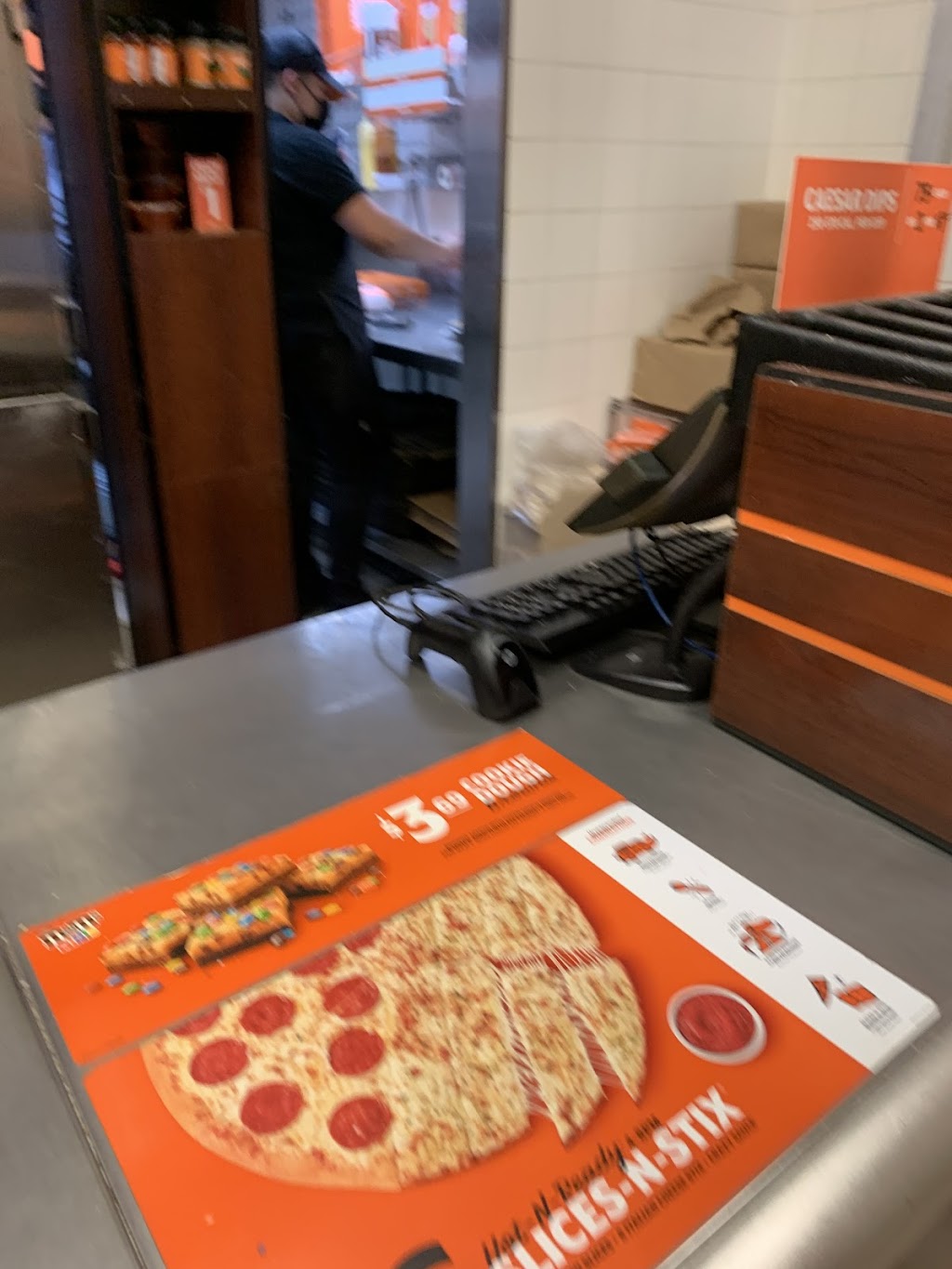 Little Caesars Pizza | 736 N Fries Ave, Wilmington, CA 90744, USA | Phone: (310) 830-0122