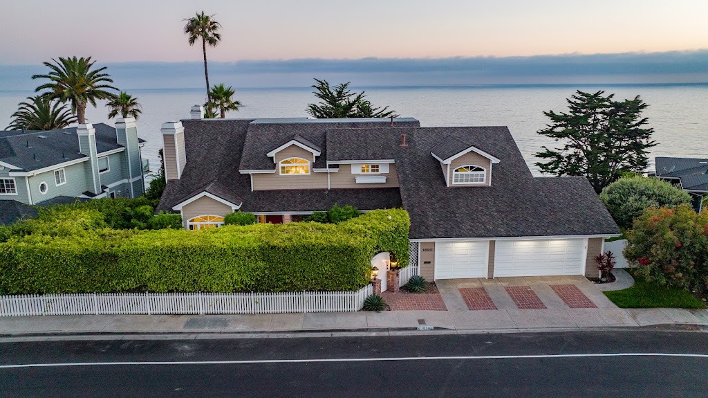 Beachcomber Bluff | 1820 Calle De Los Alamos, San Clemente, CA 92672, USA | Phone: (949) 385-1684