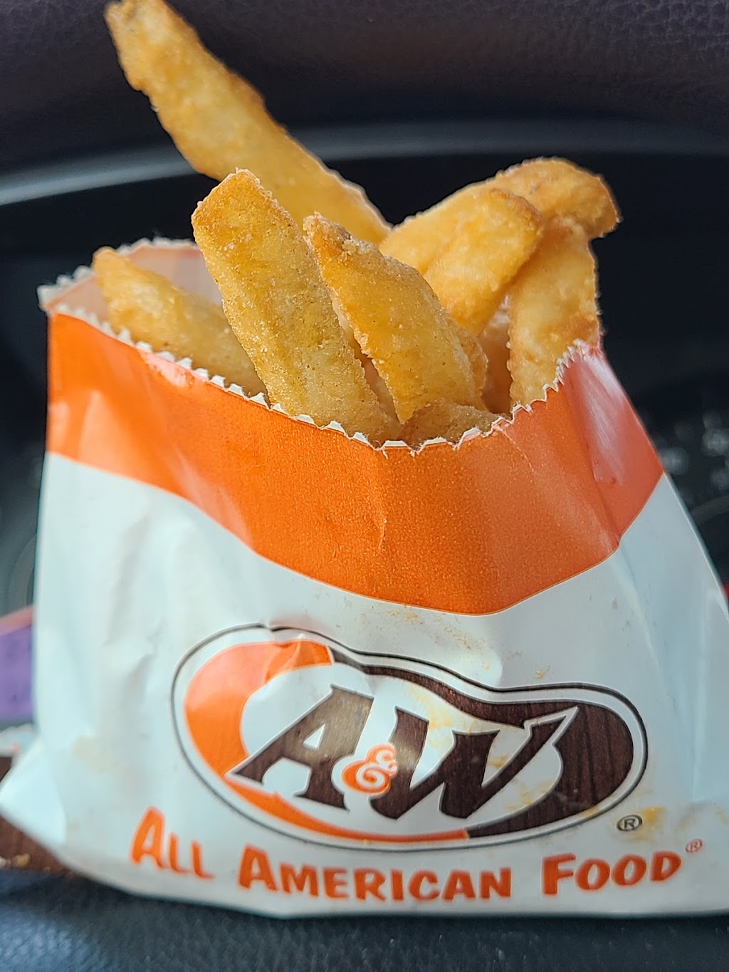 A&W Restaurant | 10399 Folsom Blvd, Rancho Cordova, CA 95670, USA | Phone: (916) 363-2661