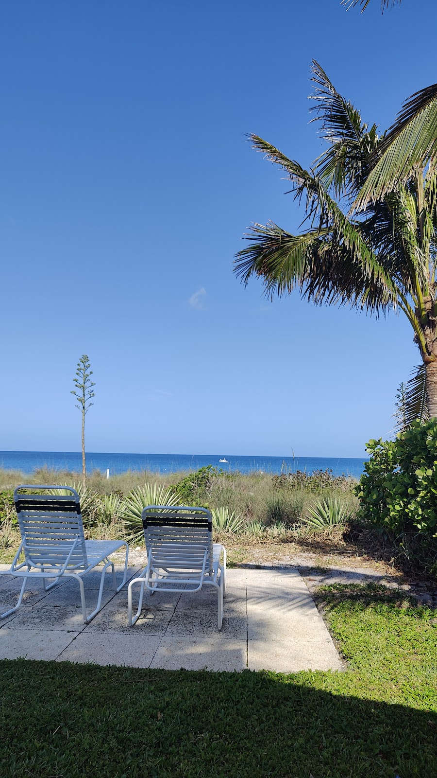 Casa Cay on Casey Key | 309 Casey Key Rd, Nokomis, FL 34275, USA | Phone: (248) 219-9533