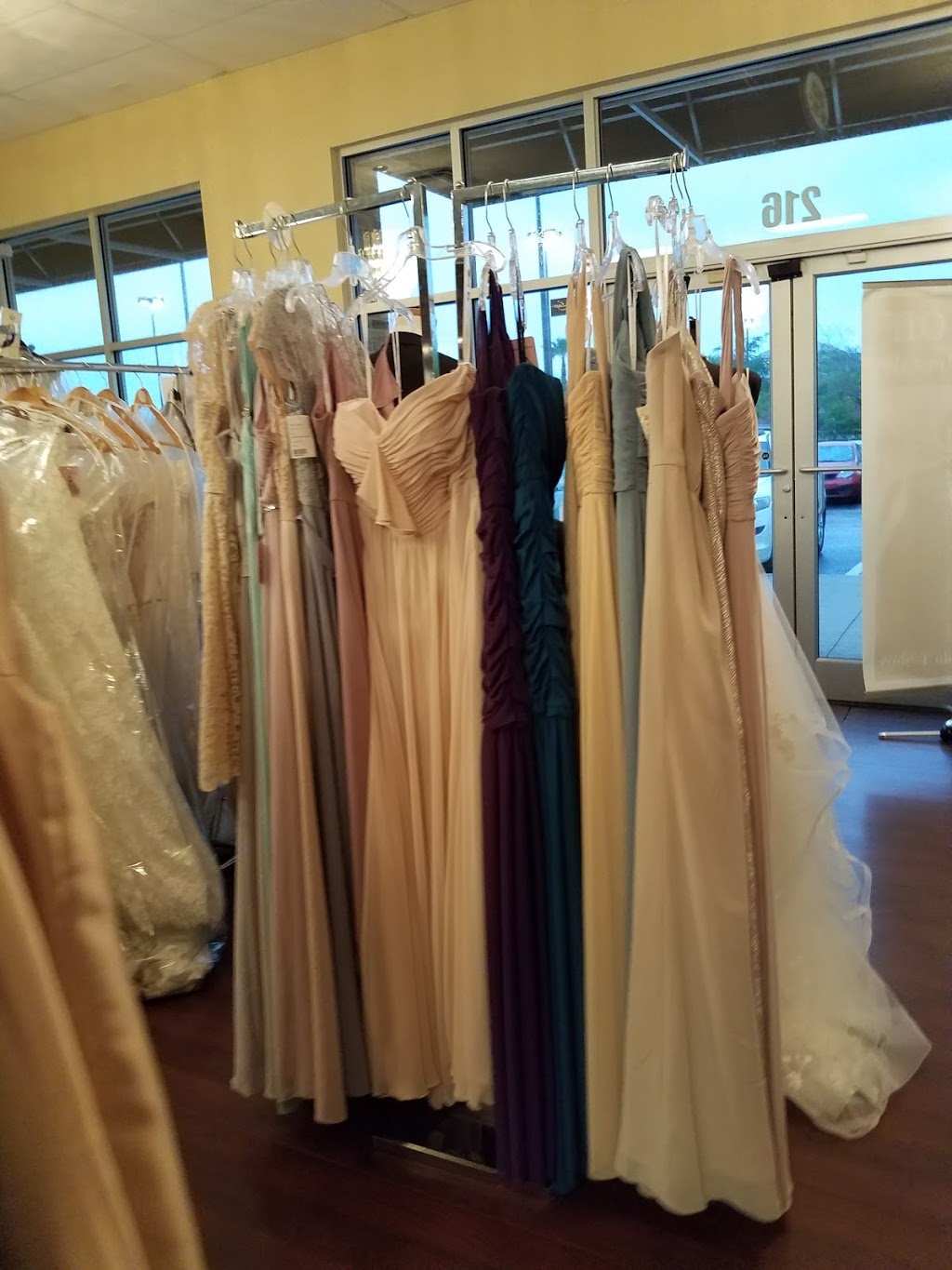 Michaels Formalwear and Bridal | 4413 Town Center Pkwy, Jacksonville, FL 32246, USA | Phone: (904) 645-3999