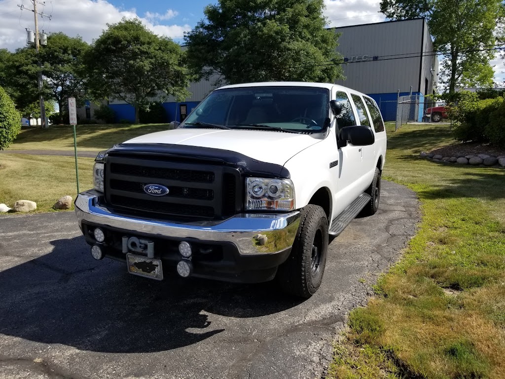 Scrub-A-Dub Car Wash & Oil Change | 11333 W Locust St, Wauwatosa, WI 53222, USA | Phone: (414) 476-2900