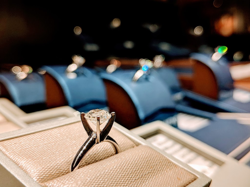 KAY Outlet | 889 Adirondcack Way, Central Valley, NY 10917, USA | Phone: (845) 928-3892