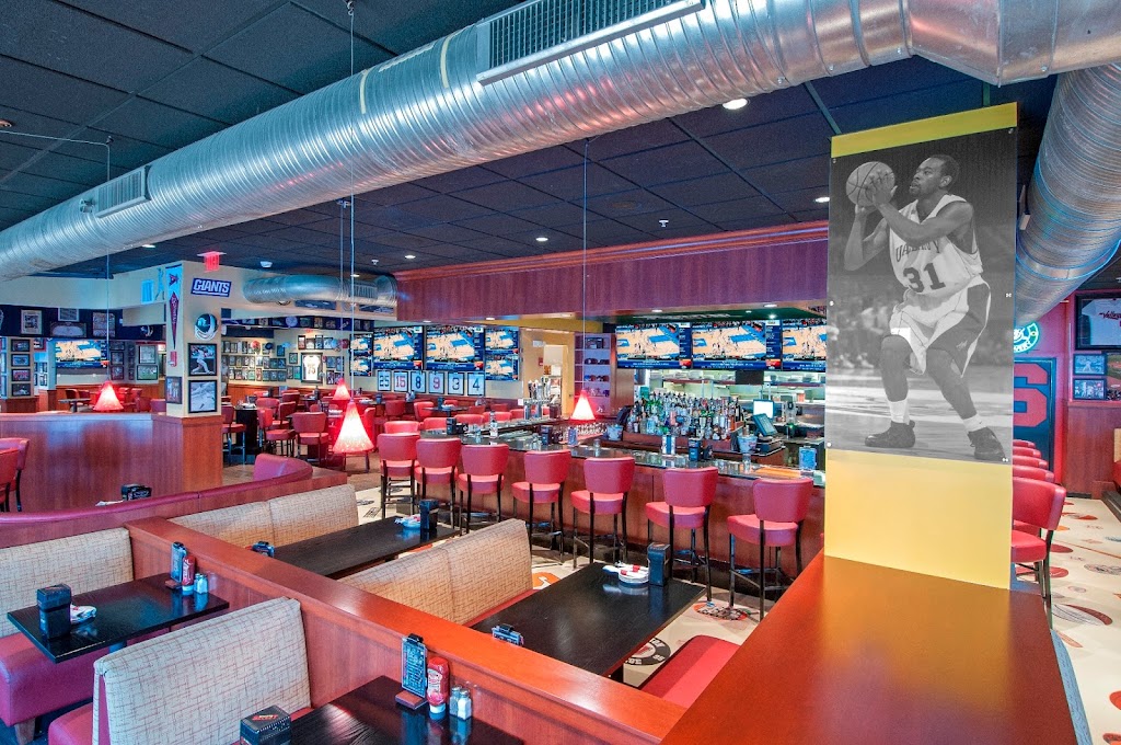 Recovery Sports Grill | 62 New Scotland Ave, Albany, NY 12208, USA | Phone: (518) 396-3800