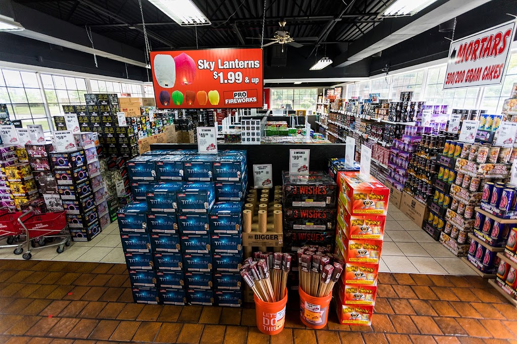 Pro Fireworks - Wayne | 38910 Michigan Ave, Wayne, MI 48184, USA | Phone: (734) 729-5975