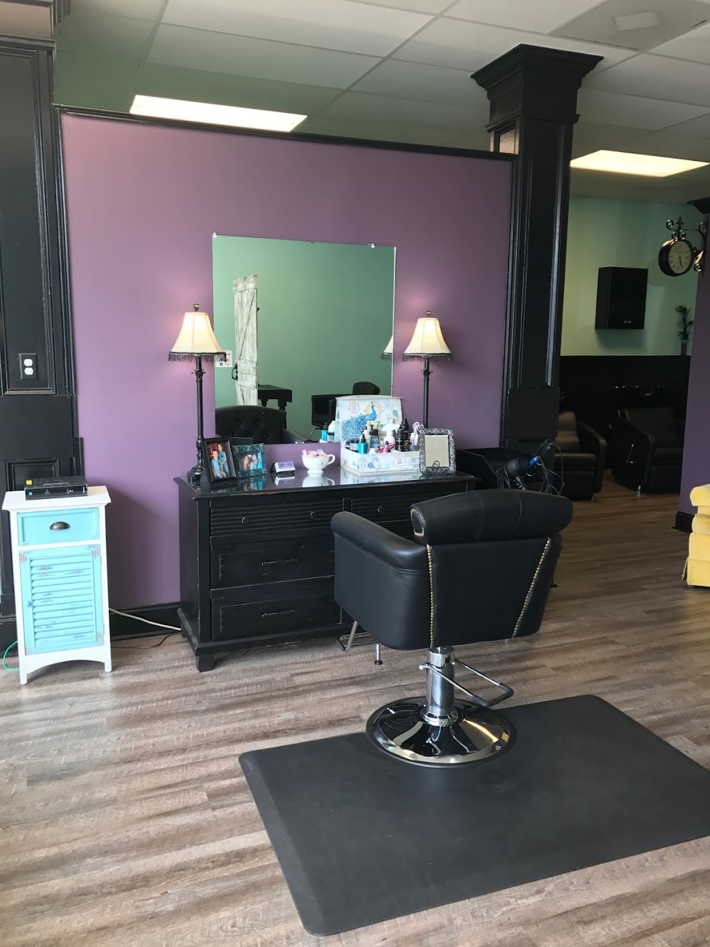 K B Hair Studio | 2058 GA-42, McDonough, GA 30253, USA | Phone: (470) 488-1765