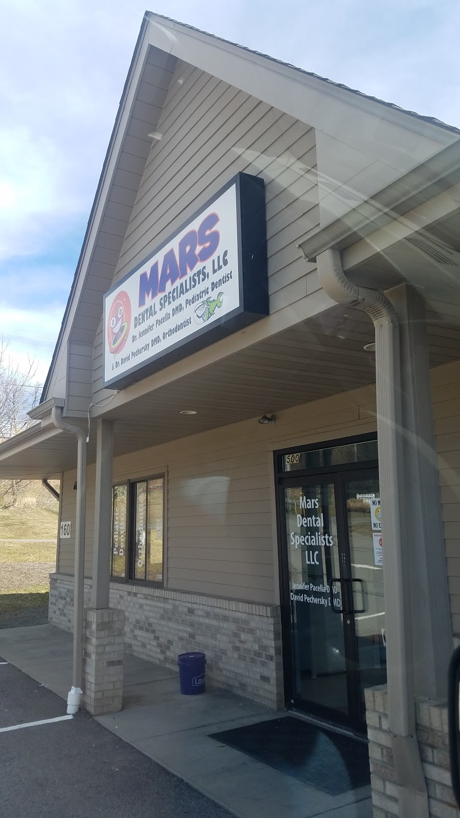 Mars Dental Specialists LLC | 160 Brickyard Rd #500, Mars, PA 16046, USA | Phone: (724) 625-7200