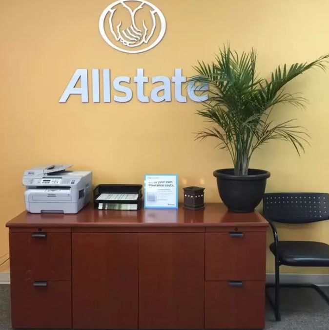 Claire Roshak: Allstate Insurance | 16300 SW Hart Rd Ste C, Beaverton, OR 97007, USA | Phone: (503) 641-6500