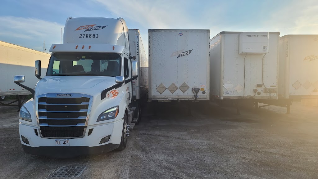 Day & Ross Freight | 3795 Webster Dr, Maidstone, ON N0R 1K0, Canada | Phone: (866) 329-7677