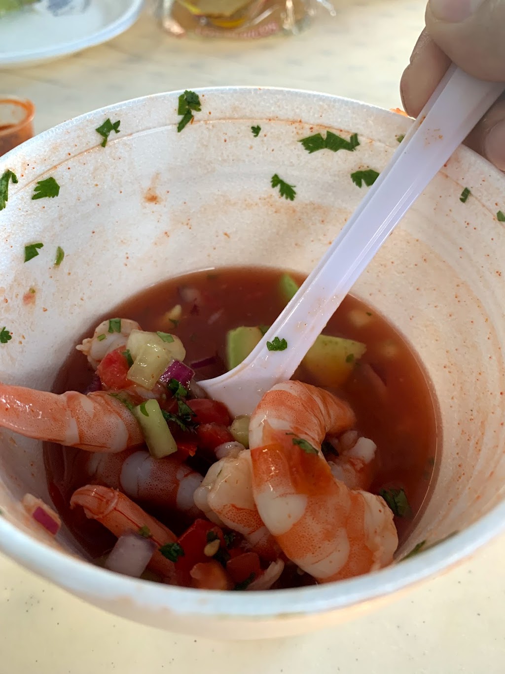 El Peri Mariscos | 7701 S Central Ave, Los Angeles, CA 90001, USA | Phone: (323) 252-0155