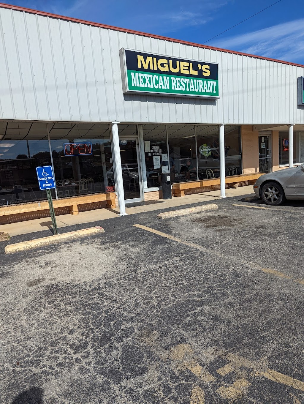 Miguels | 217 US-60, Irvington, KY 40146, USA | Phone: (270) 547-6600