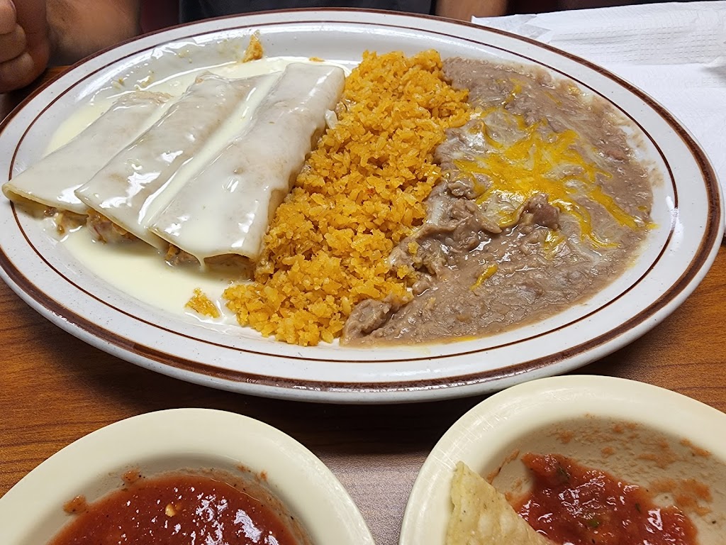 Juanita’s Mexican Restaurant | 12 E Main St, Sperry, OK 74073, USA | Phone: (918) 288-5041