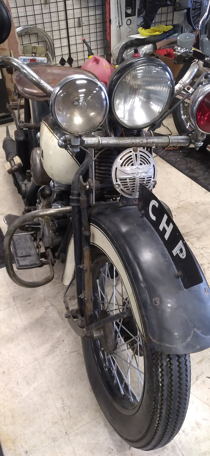 Caseys Cycle | 10249 San Fernando Rd, Pacoima, CA 91331, USA | Phone: (818) 899-9519