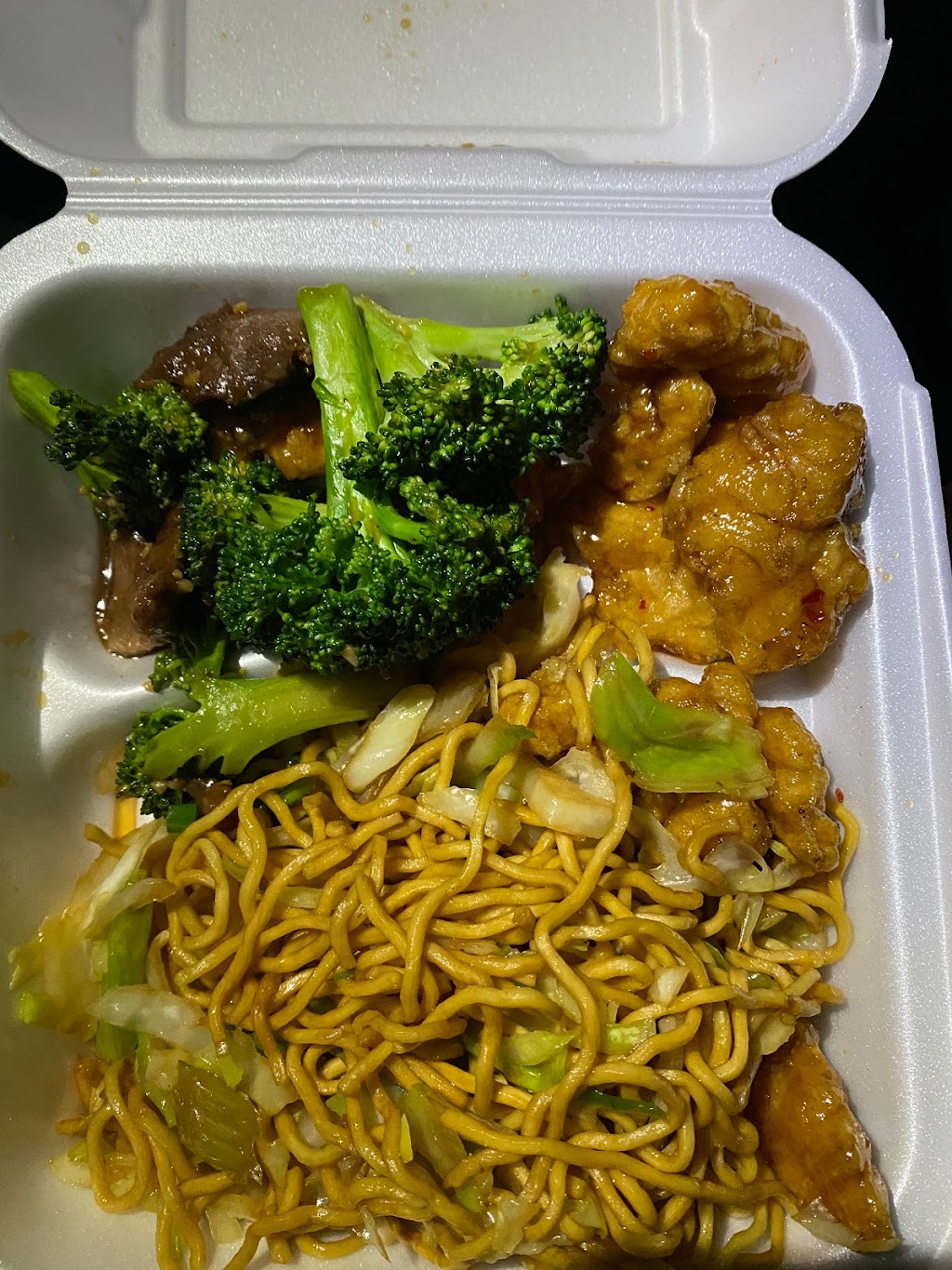 Panda Express | 350 Tucker Rd, Tehachapi, CA 93561, USA | Phone: (661) 524-7600