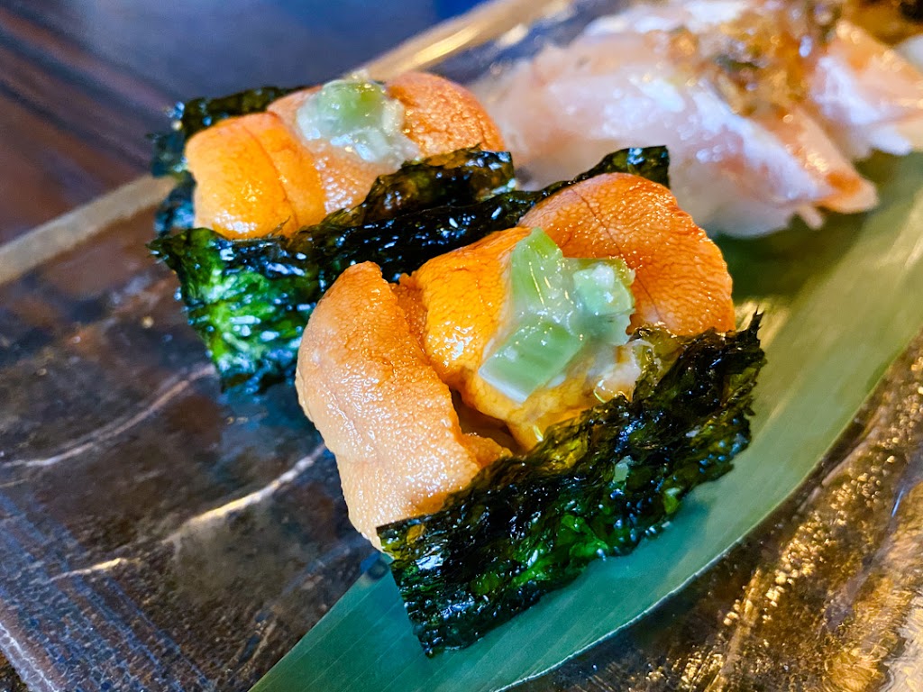 Hanabi Sushi Bar | 3954 Beverly Blvd, Los Angeles, CA 90004, USA | Phone: (213) 322-2131