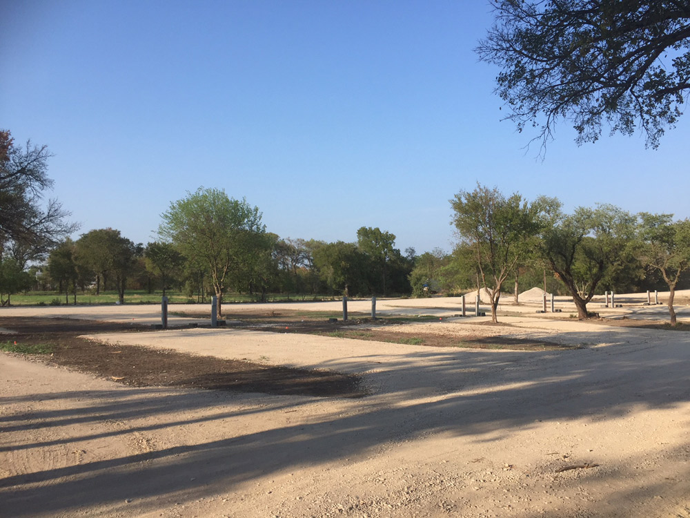 Flat Rock Road RV Park | 101 Mundi Ln, Azle, TX 76020, USA | Phone: (817) 771-8158